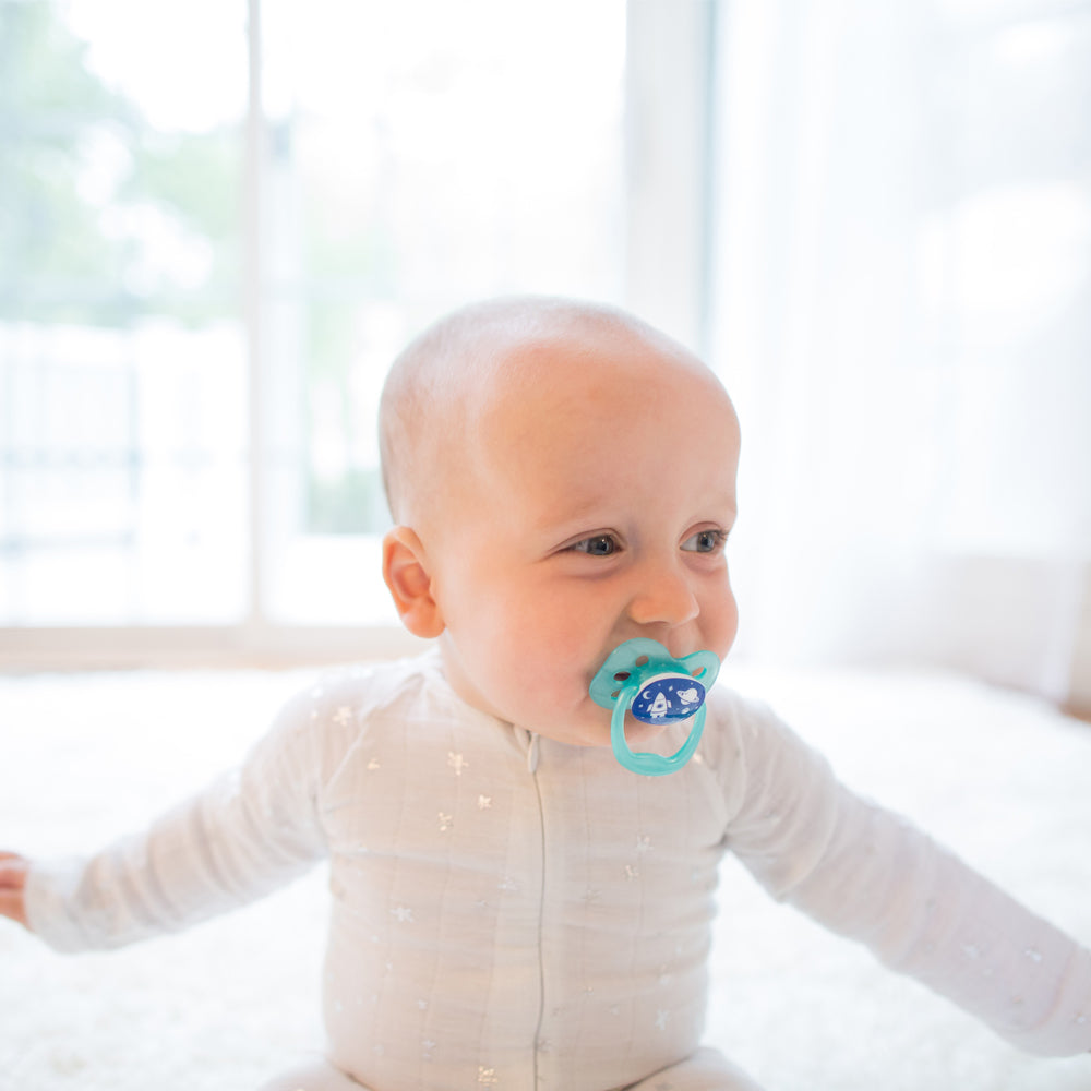 Dr Browns Advantage Soother, 0-6 months, Boy